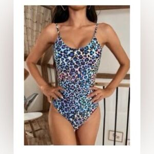 SHEIN all over leopard print backless one-piece swimsuit. Size Medium in women's